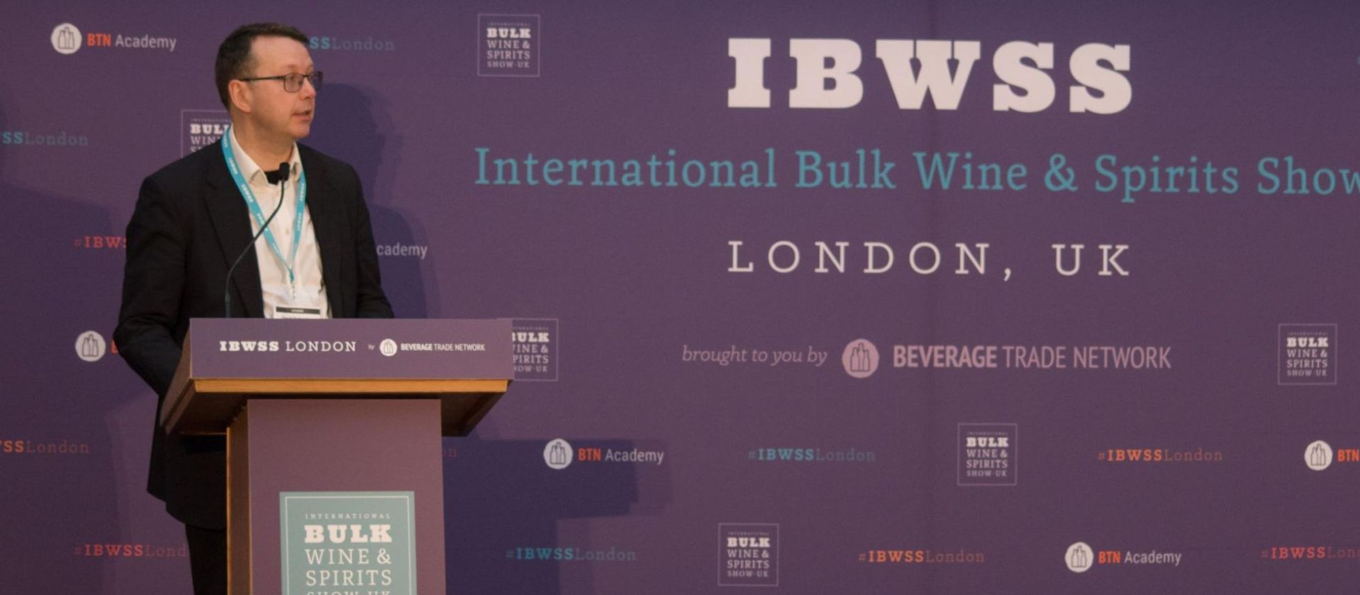 Photo for: Guidelines for navigating the bulk wine spirits business in UK